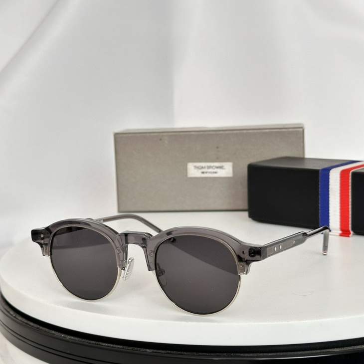 Picture of Thom Browne Sunglasses _SKUfw64375865fw